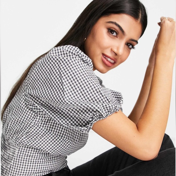 Abercrombie & Fitch blouse! - Picture 3 of 4